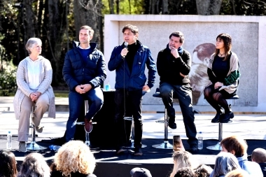 Kicillof volvió a apuntar contra el gobierno de Macri: “Dejaron de hacer escuelas y bajaron los salarios”