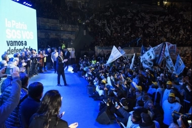 Con el apoyo de la CGT en su figura, Massa vaticinó que “será el Presidente de los trabajadores”