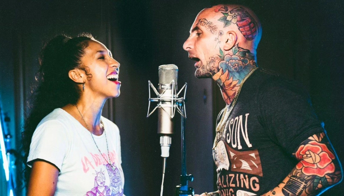 El cover de “Adiós Amor” de Ke Personaje y La Delio Valdez, un rotundo éxito