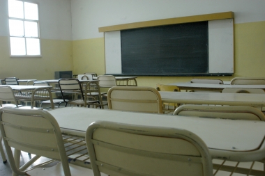 Tras el acuerdo paritario, ahora docentes y Provincia se cruzan por el receso invernal