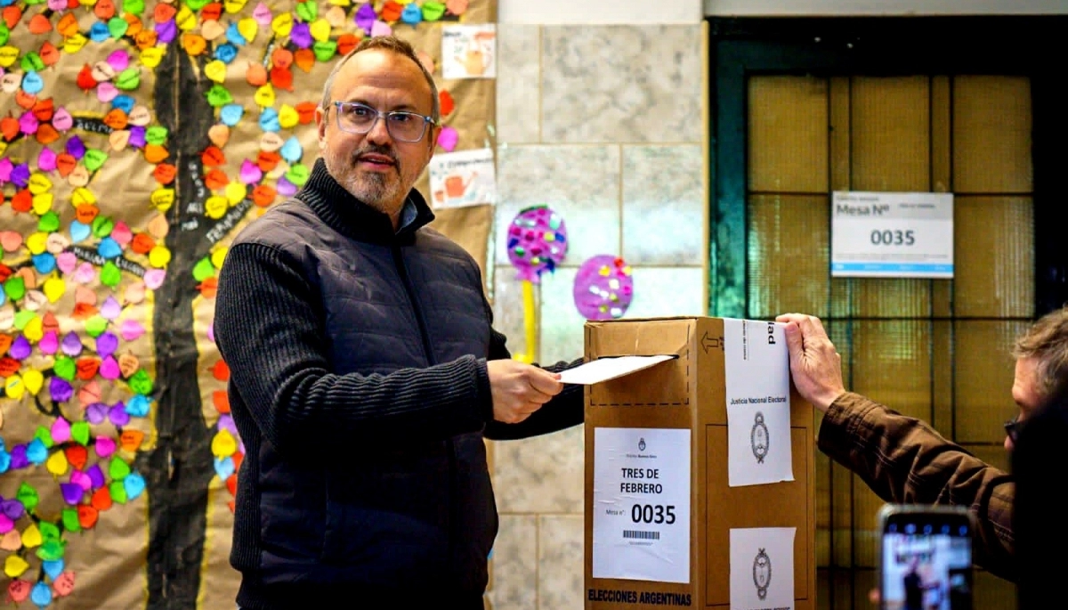 Así votó Valenzuela en Tres de Febrero: “Ojalá que haya mucha participación”