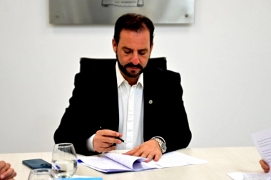 Intendente bonaerense anunció que cortaría cualquier beneficio social a implicados en saqueos