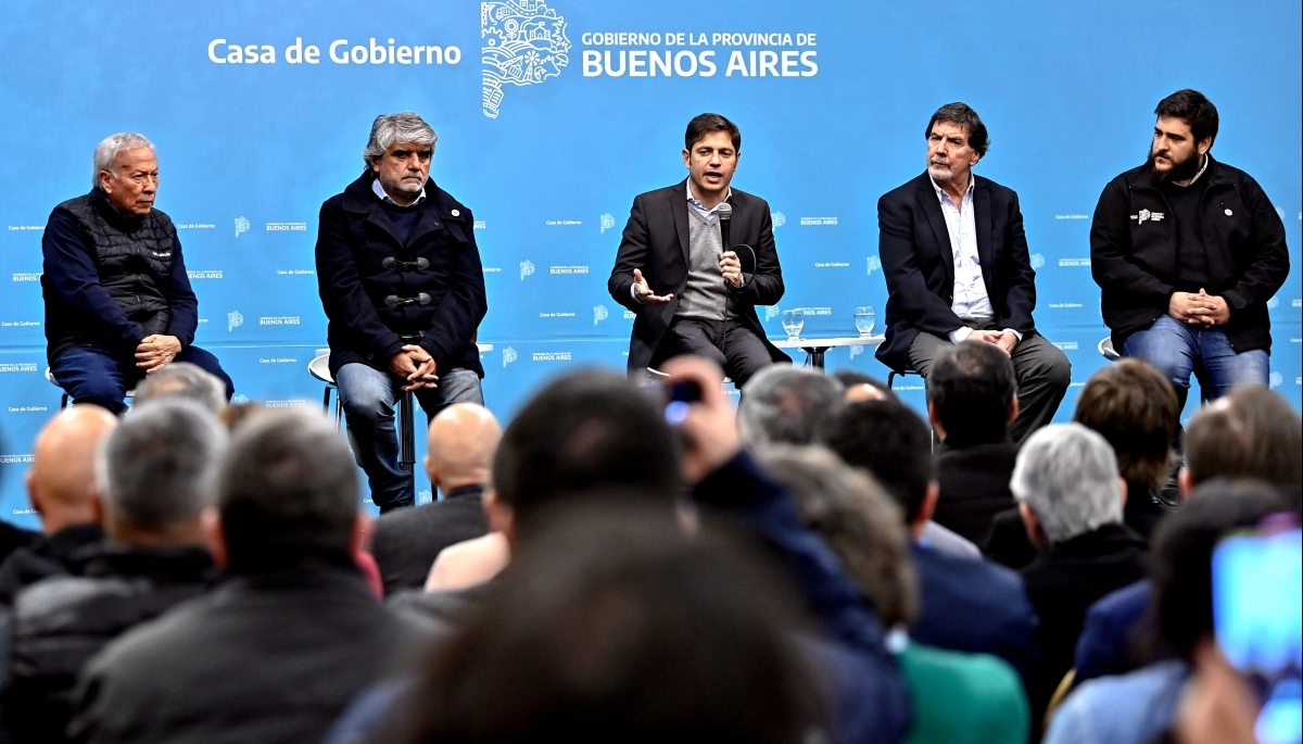 Kicillof firmó un convenio con la CGT para fortalecer la formación profesional