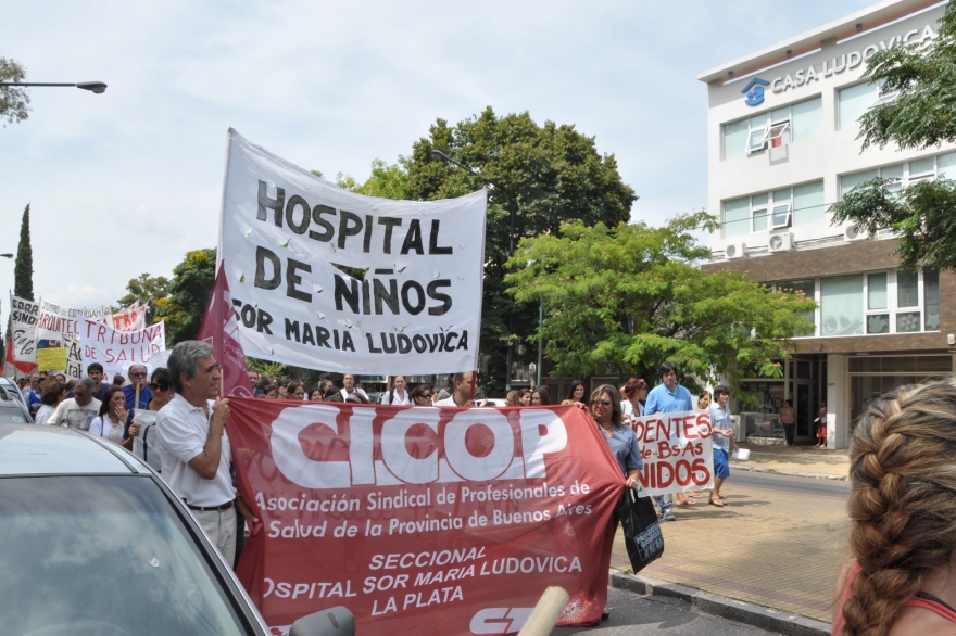 Médicos bonaerenses sostienen que la adhesión a la segunda jornada de paro es “altísima”