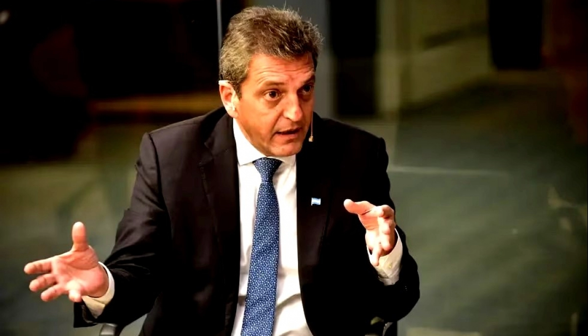 Massa se comprometió a eliminar el impuesto a las ganancias en caso de ser presidente