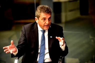 Massa se comprometió a eliminar el impuesto a las ganancias en caso de ser presidente