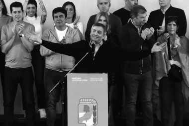 Con la campaña en marcha, Máximo Kirchner convocó a la tropa del PJ bonaerense