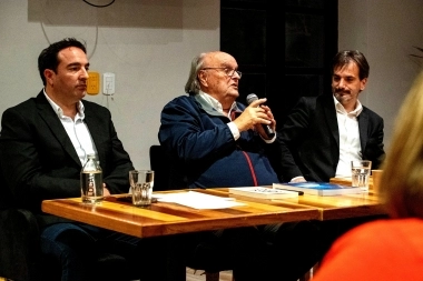 Como la oposición, un candidato a intendente oficialista propone fuerte baja de tasas si es electo