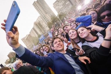 Kicillof presente en la inauguración de la gran final de los Juegos Bonaerenses en Mar del Plata