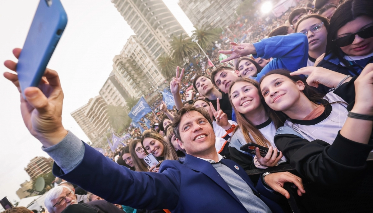 Kicillof presente en la inauguración de la gran final de los Juegos Bonaerenses en Mar del Plata