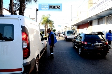 Anillo Digital: Almirante Brown instaló nuevas cámaras lectoras de patentes