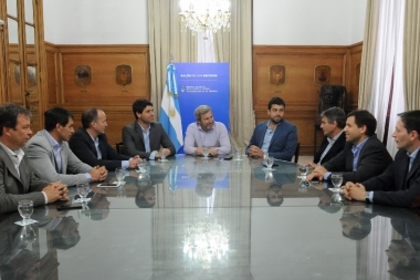 El Grupo Esmeralda juega con Macri: apuntan a crear un organismo paralelo a la FAM que conduce Magario