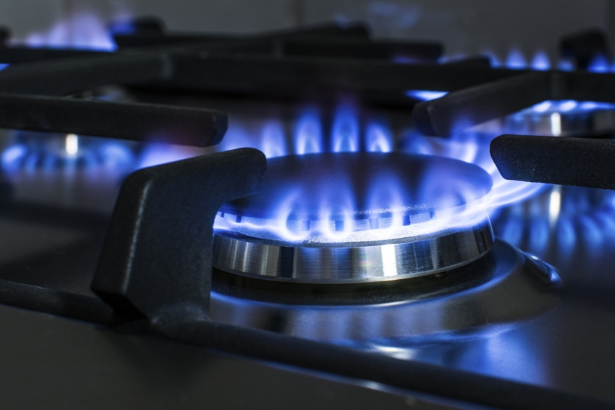 Sofocados por reclamos de aumentos en gas, distintos municipios piden Emergencia Tarifaria