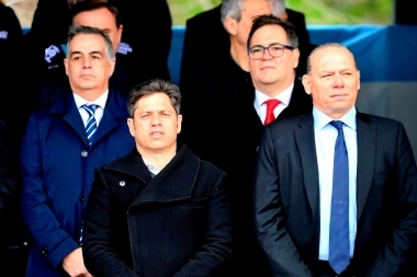 Kicillof recordó sus logros en políticas de seguridad y destacó que entregó 4.585 patrulleros