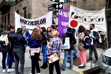 El ministerio de Educación bonaerense anunció que el paro convocado por Suteba disidente es ilegal
