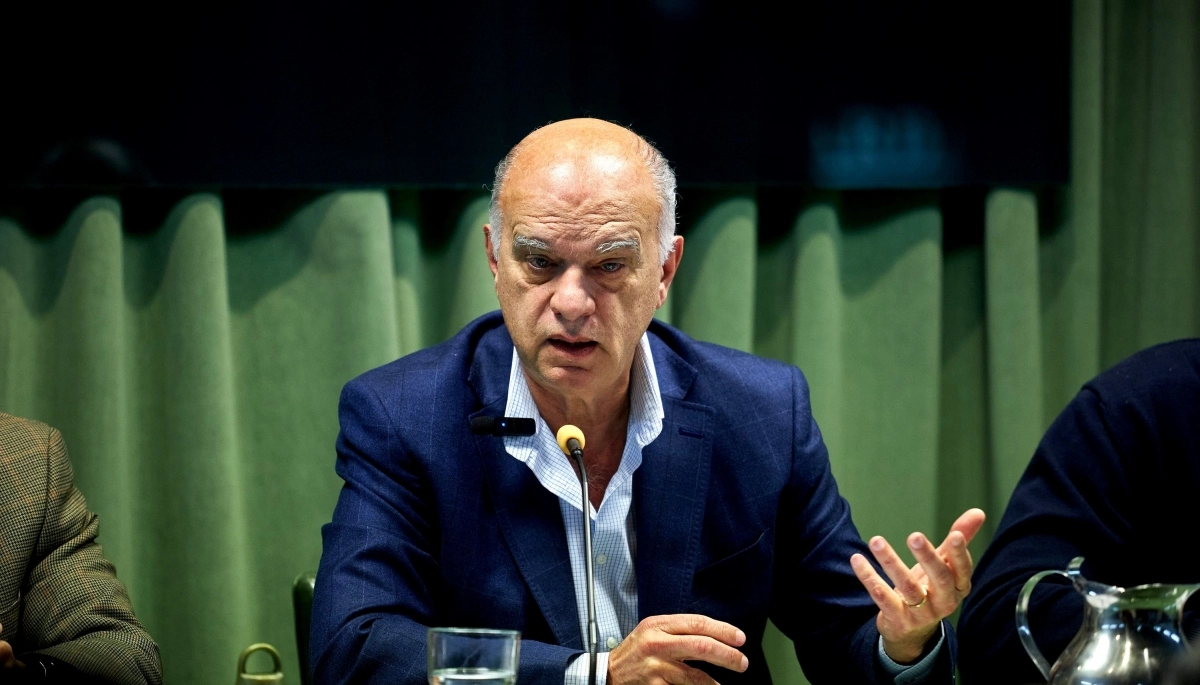 Para Grindetti, es “demagogia” el plan de Kicillof de disolver la Jefatura de Gabinete