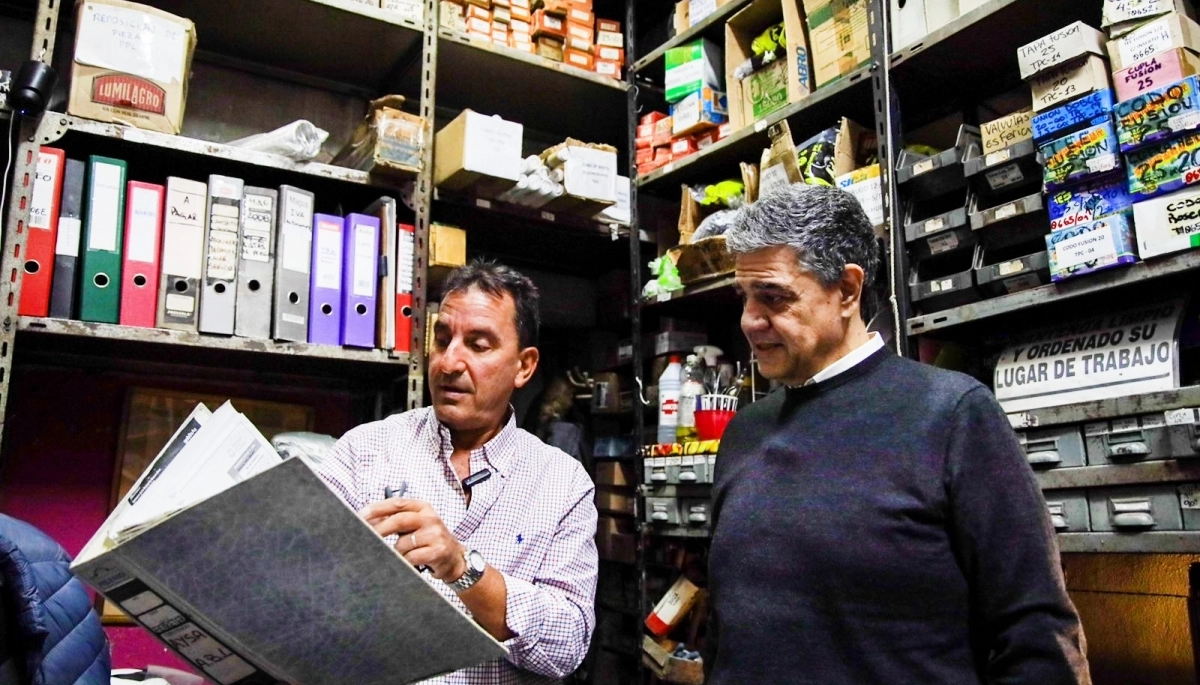 Jorge Macri recorrió comercios en Recoleta y anunció un paquete de medidas para las PyMEs