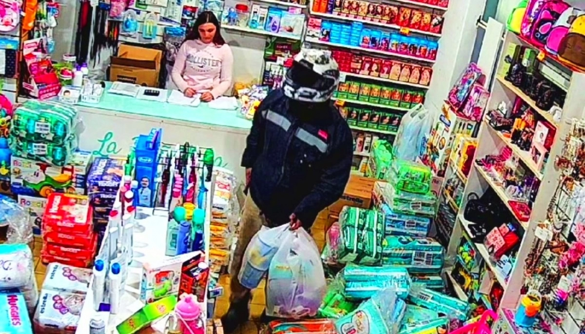 "Te cago un tiro": detuvieron al sujeto que robó y aterrorizó a la encargada de una pañalera