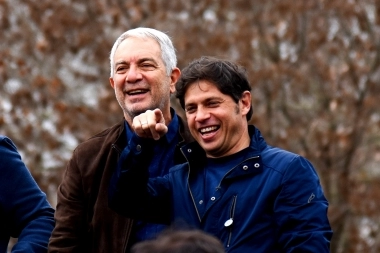 Kicillof refuerza su presencia en La Plata de cara a las elecciones del 22