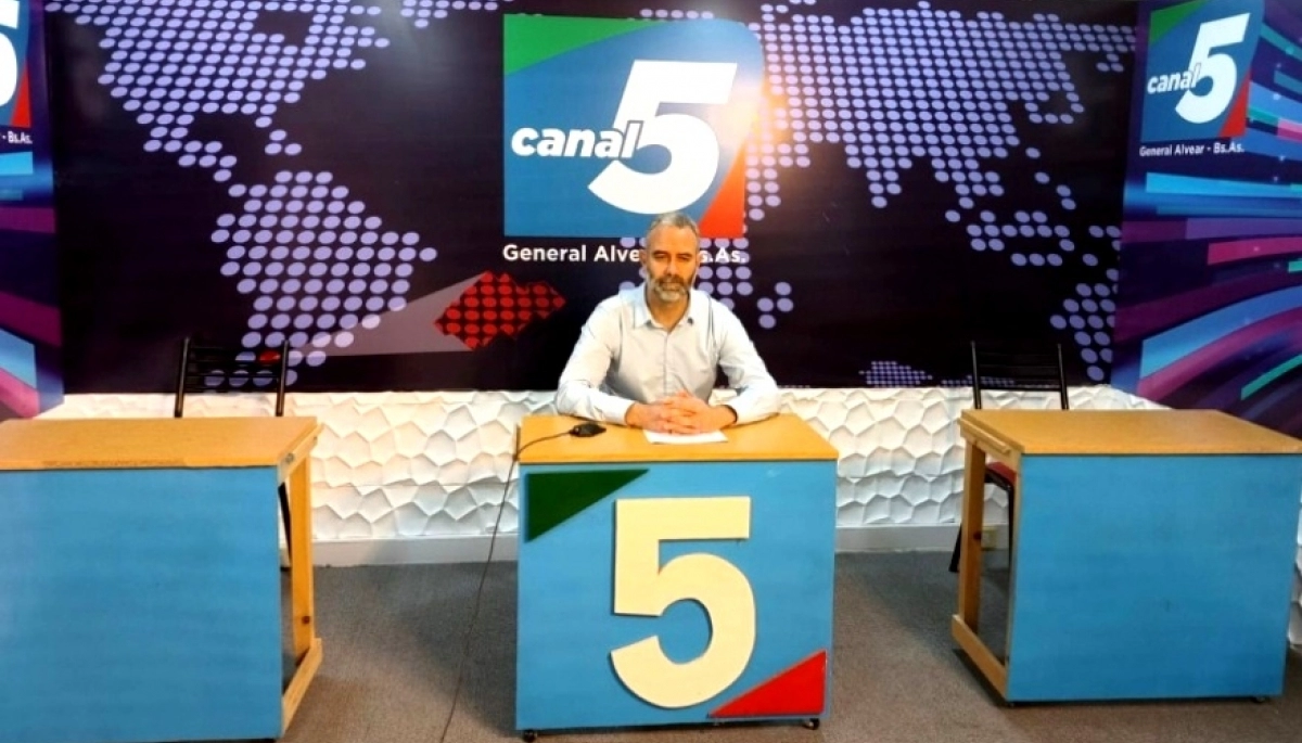 Insólito: en General Alvear solo se presentó a debatir el candidato del peronismo