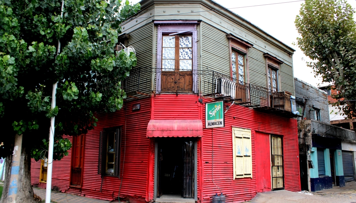 Destinos bonaerenses: Avellaneda invita a conocer la identidad de “una isla que no es isla”
