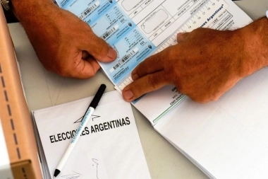 Elecciones 2023: qué pasa si una autoridad de mesa no se presenta el domingo 22