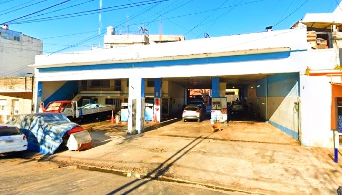 Allanamiento y detención en "La Boutique del Automóvil", una estación de servicio clandestina