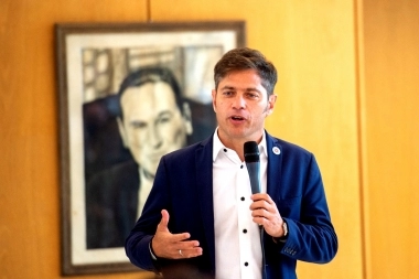 Kicillof aseguró que Milei "usó la motosierra” para la destrucción de Juntos por el Cambio