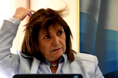 Bullrich y Petri anunciaron que “a título personal” apoyarán a Milei en el balotaje