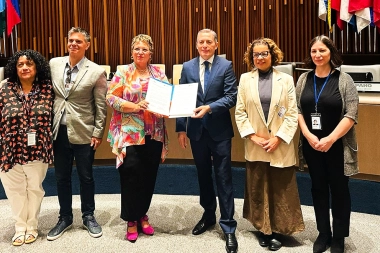 Gray se reunió con autoridades de la Organización Panamericana de la Salud en Washington D.C