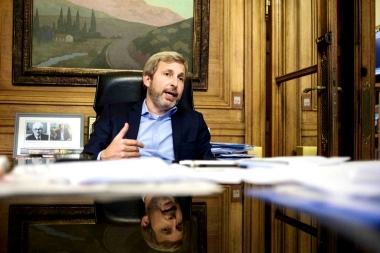 Frigerio se suma a la postura del oficialismo sobre posible bloqueo a CFK para asumir en el Congreso