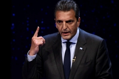 Massa prometió crear una oficina anticorrupción dirigida por alguien de la oposición
