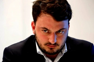 Diputado libertario propuso cambiar el nombre del Centro Cultural Kirchner y estallaron las polémicas