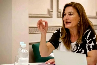 Ministra bonaerense advirtió a Milei que debe “respetar” a Kicillof y defendió la ley del aborto
