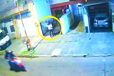 Raid delictivo: motochorros robaron un celular y la víctima los siguió más de una hora con el GPS