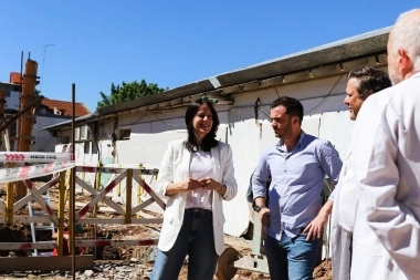 Soledad Martínez recorrió las obras del hospital Maternidad Santa Rosa de Vicente López