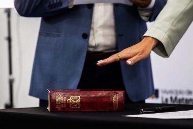 Espinoza tomó el juramento de las nuevas autoridades del Juzgado de Falta de La Matanza