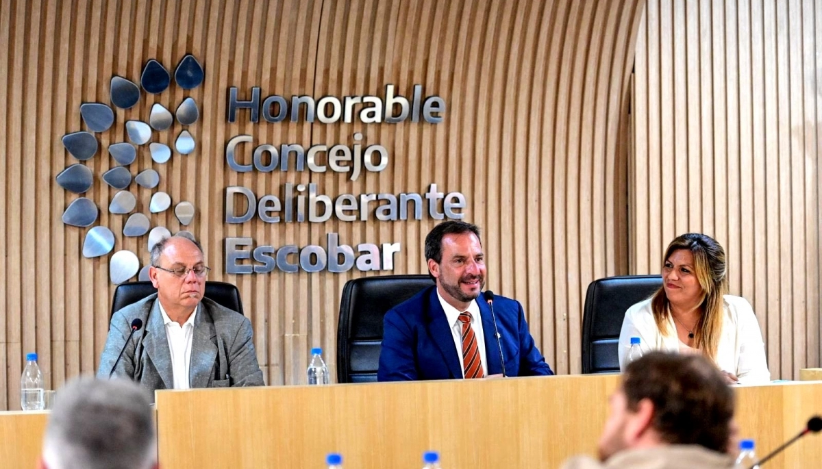 Sujarchuk recibió a concejales electos: llamó a “acentuar” el diálogo para alcanzar “consensos”