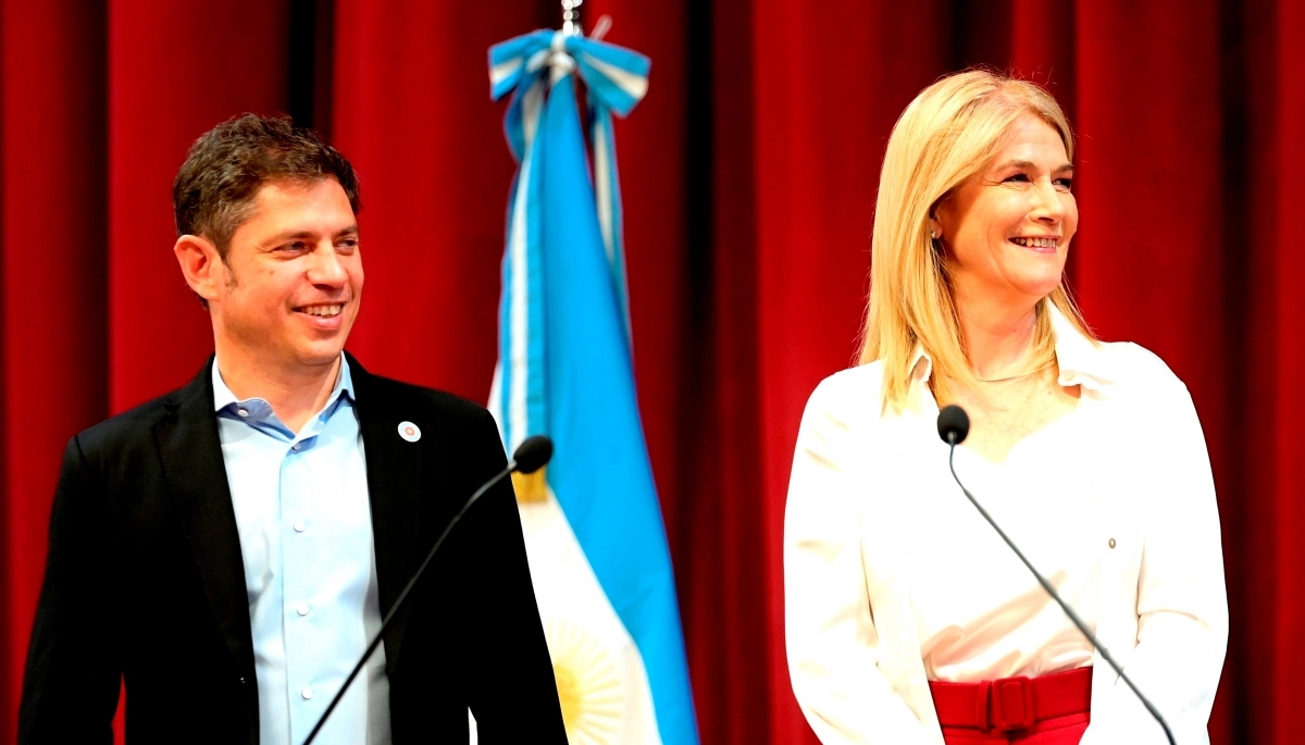 Kicillof tomó juramento a sus ministros: “Tenemos el mandato y la vocación de luchar”
