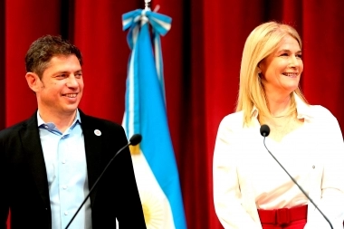 Kicillof tomó juramento a sus ministros: “Tenemos el mandato y la vocación de luchar”