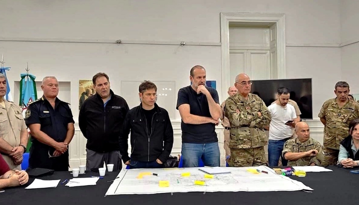Kicillof decretó emergencia en toda la Provincia por 30 días y asueto en cinco distritos