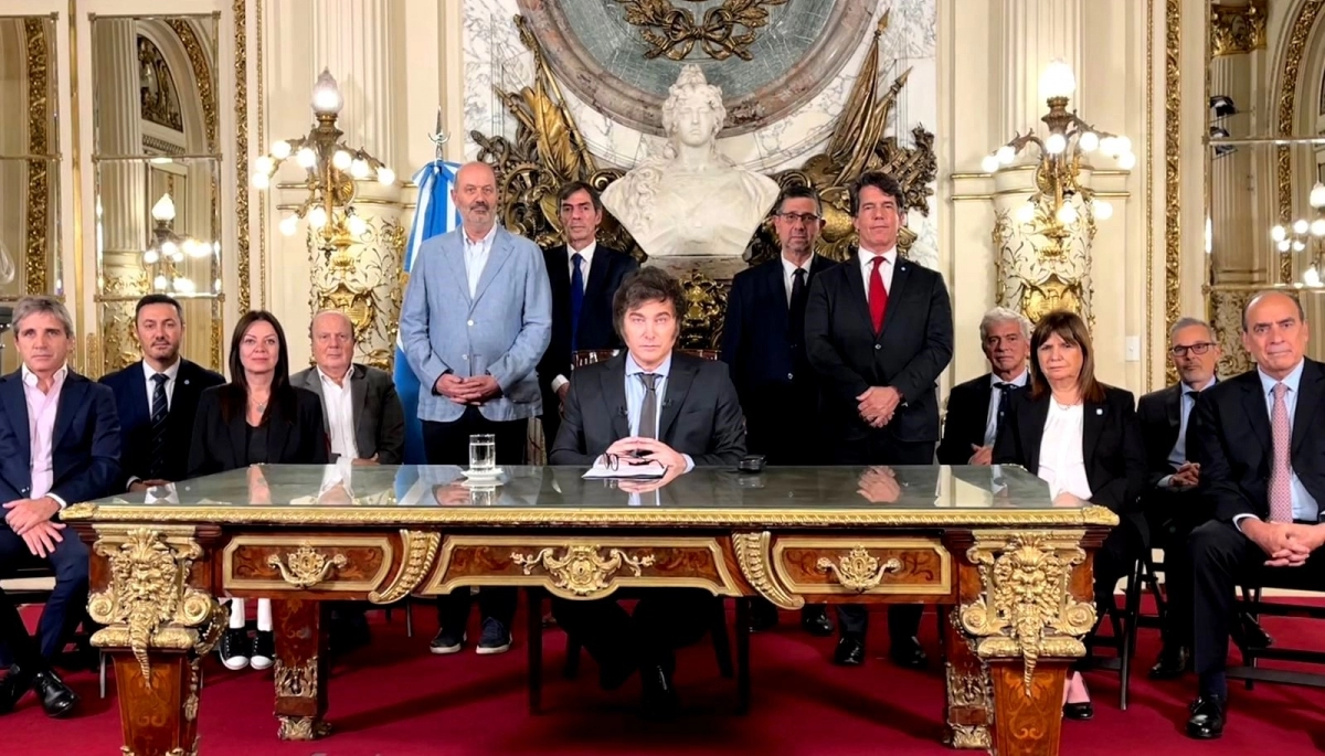 Decretazo de Milei: los puntos principales de la desregulación y los cacerolazos