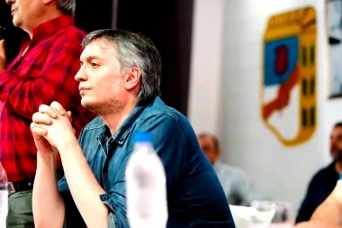 El PJ bonaerense lanzó un duro comunicado contra el decretazo de Milei