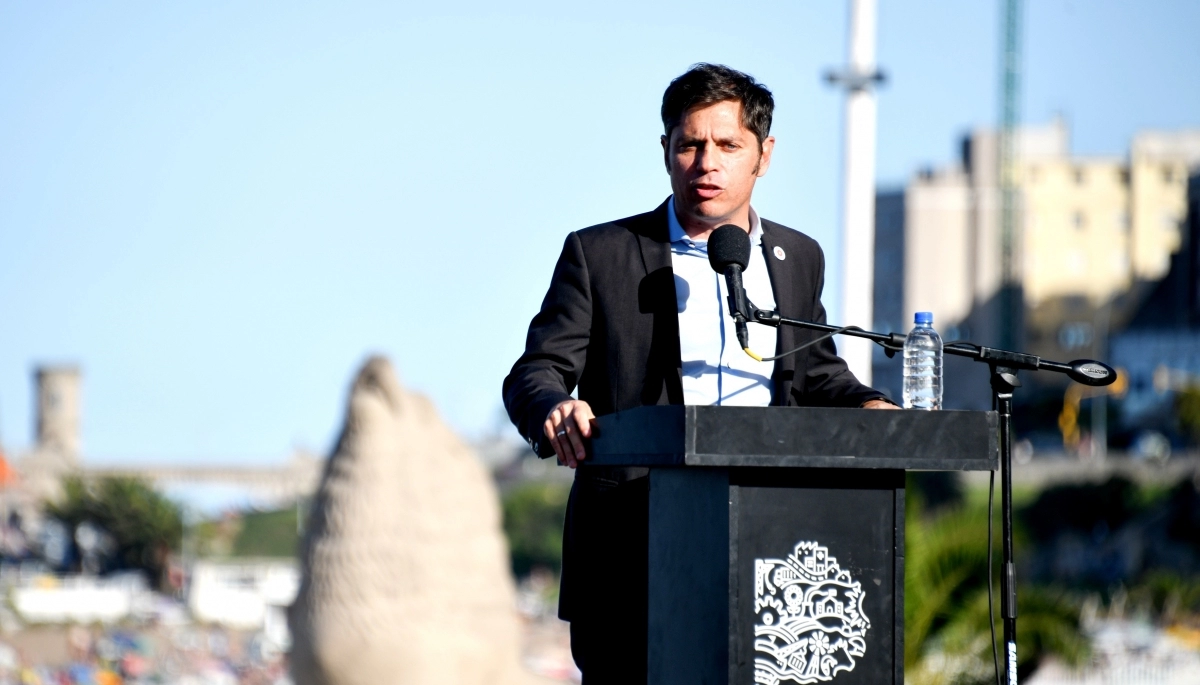 En medio de la incertidumbre económica, Kicillof no descartó emitir una moneda bonaerense