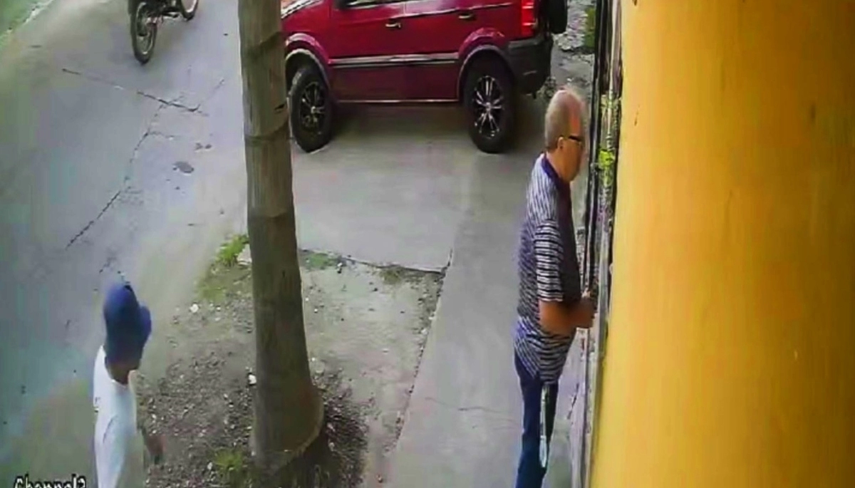 Le pusieron el cañón de la pistola en la nuca, le gatillaron y le robaron la camioneta