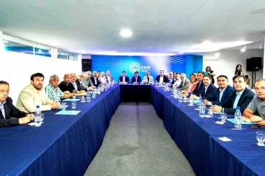 Alivio para los intendentes: la justicia dio curso al amparo presentado contra el Decretazo
