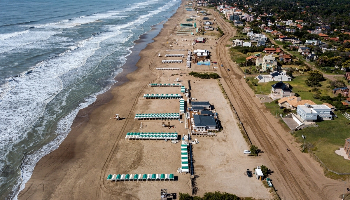 Destinos bonaerenses: la Costa Atlántica invita a descansar y degustar los churros más ricos