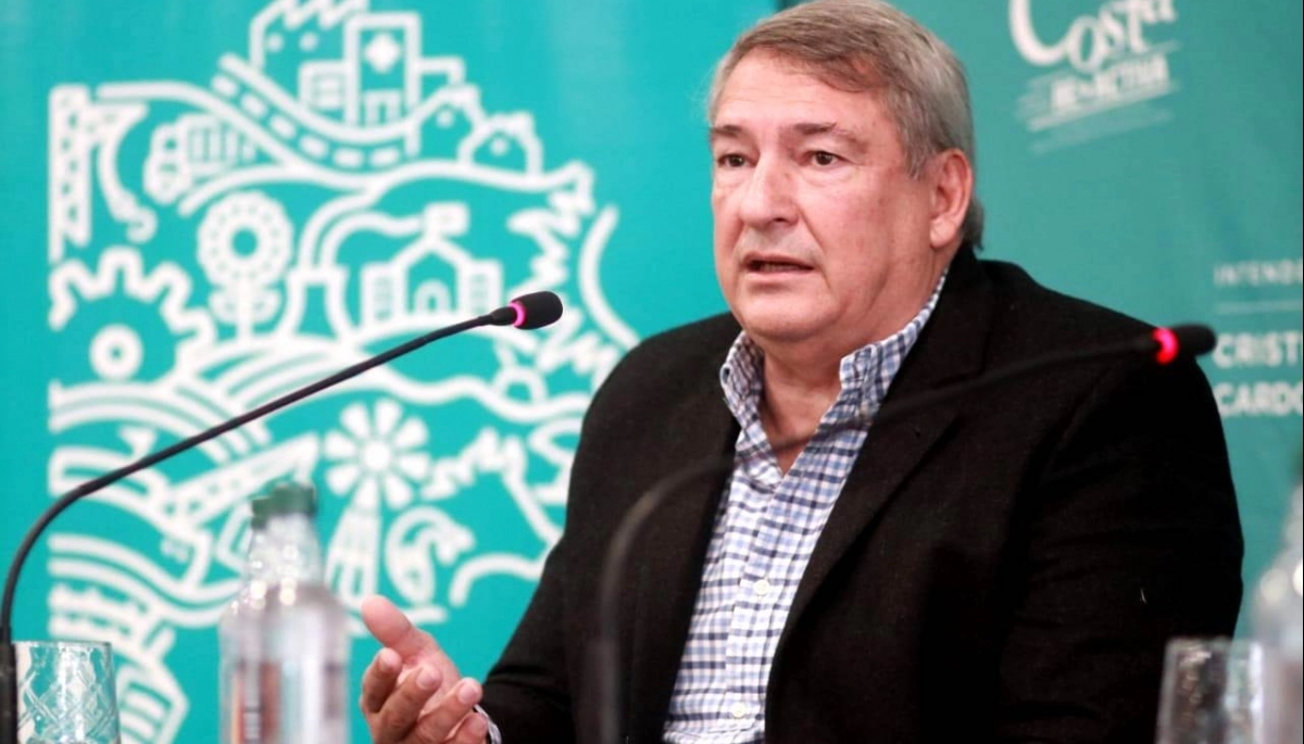 Ministro de Kicillof comparó la situación argentina con Ucrania y definió a Milei como un “payaso”