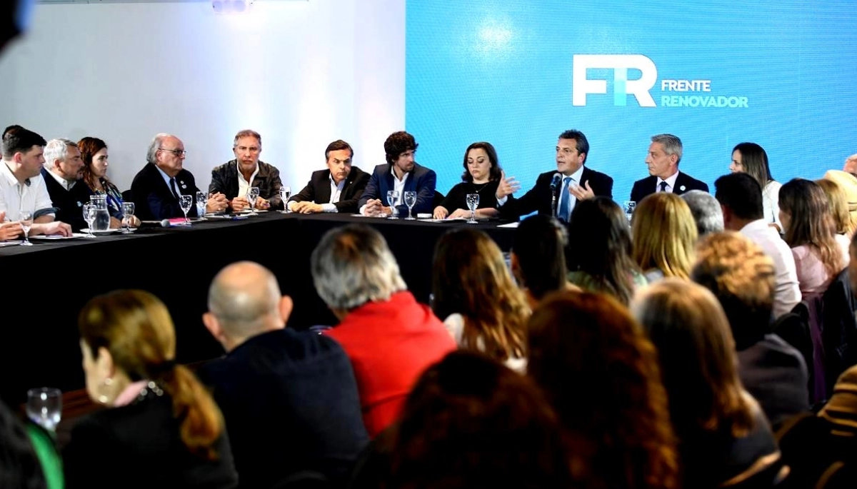 Bajo el lema “hay otro camino”, el massismo bonaerense se pronunció en contra de la Ley Ómnibus