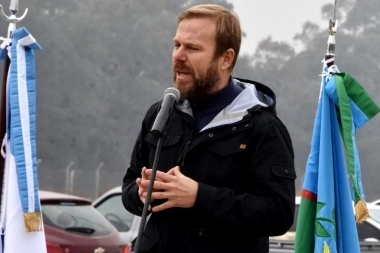 ¿Conflicto en puerta?: alcalde bonaerense pide a Guillermo Moreno para liderar el PJ nacional